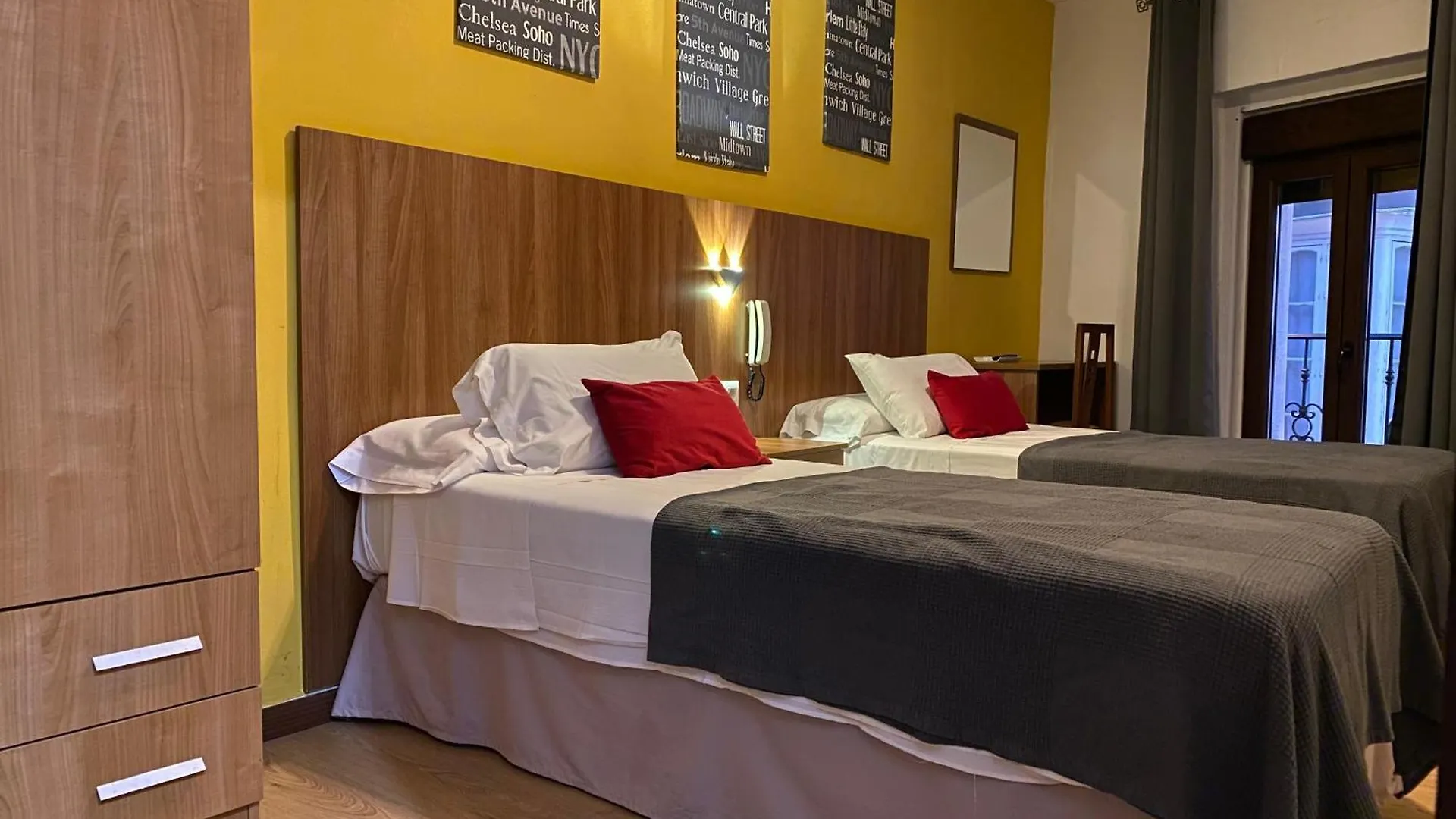 Hostal San Francisco Cadiz Hotel